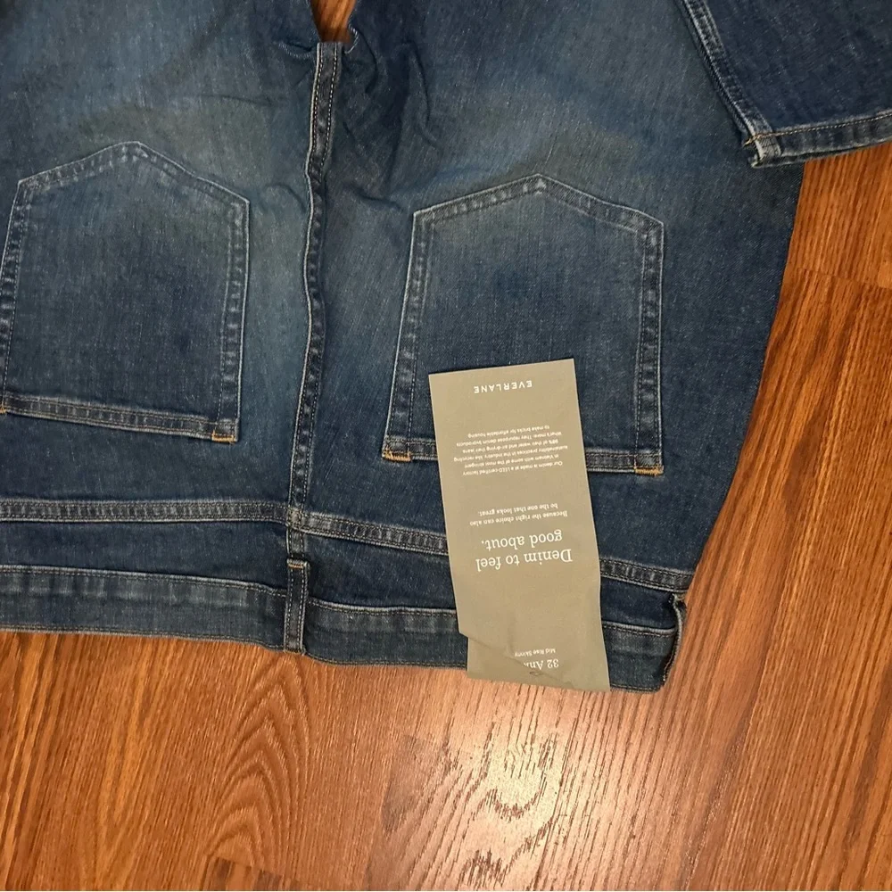Stylish Blue Everlane Jeans - Picture 5 of 6